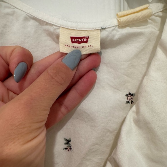 K1. Levi’s Royce Embroidered Floral White Large Collar Puff Sleeve Top Blouse - Picture 6 of 10